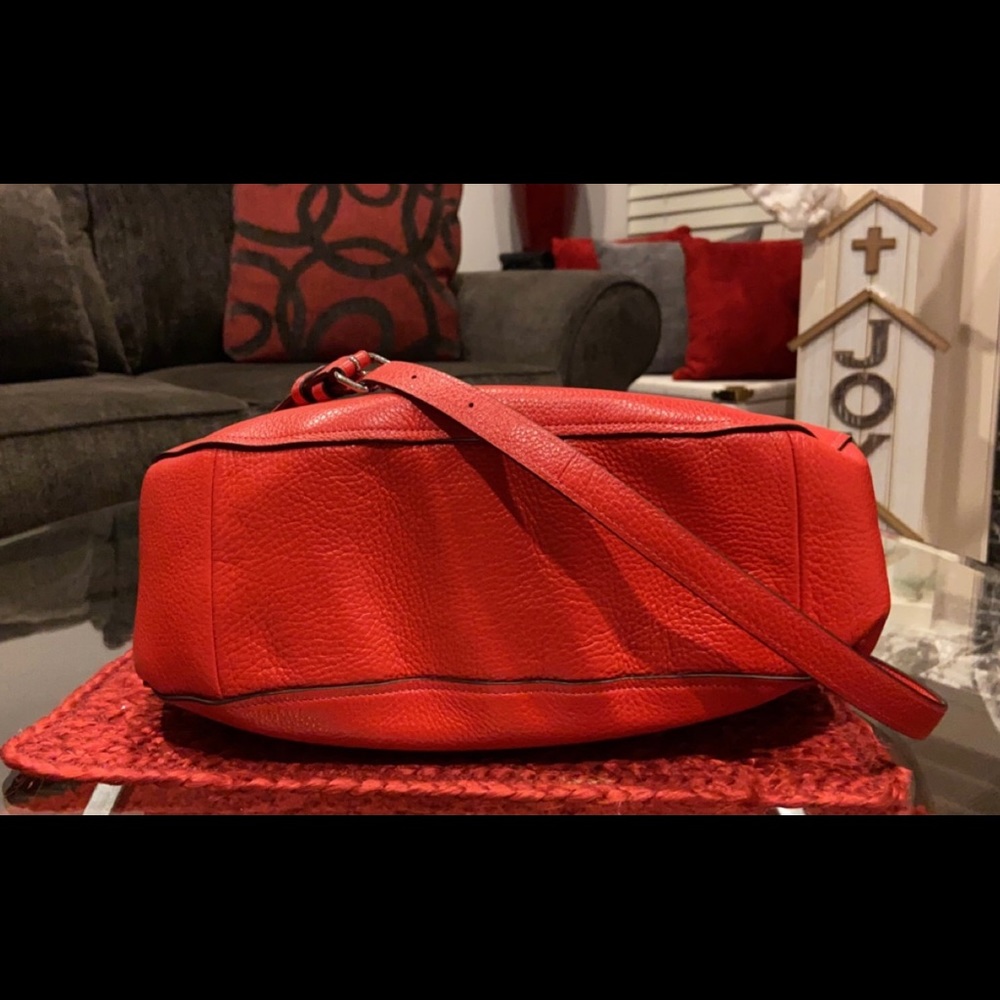 Coach coral shoulder bag - Picture 3 of 4